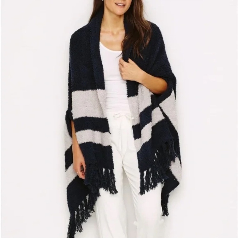 Barefoot Dreams Women’s CozyChic Malibu Wrap Navy Blue Cream One Size OS